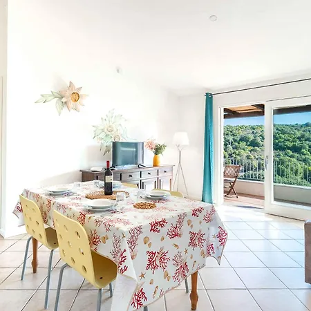 Apartamento In 30355 Baja Sardinia